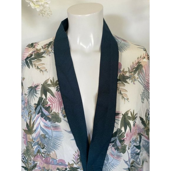 Xhilaration Beach Open Cover Up Kimono Top Women's M/L Floral Tropical Aloha EUC - Picture 3 of 12